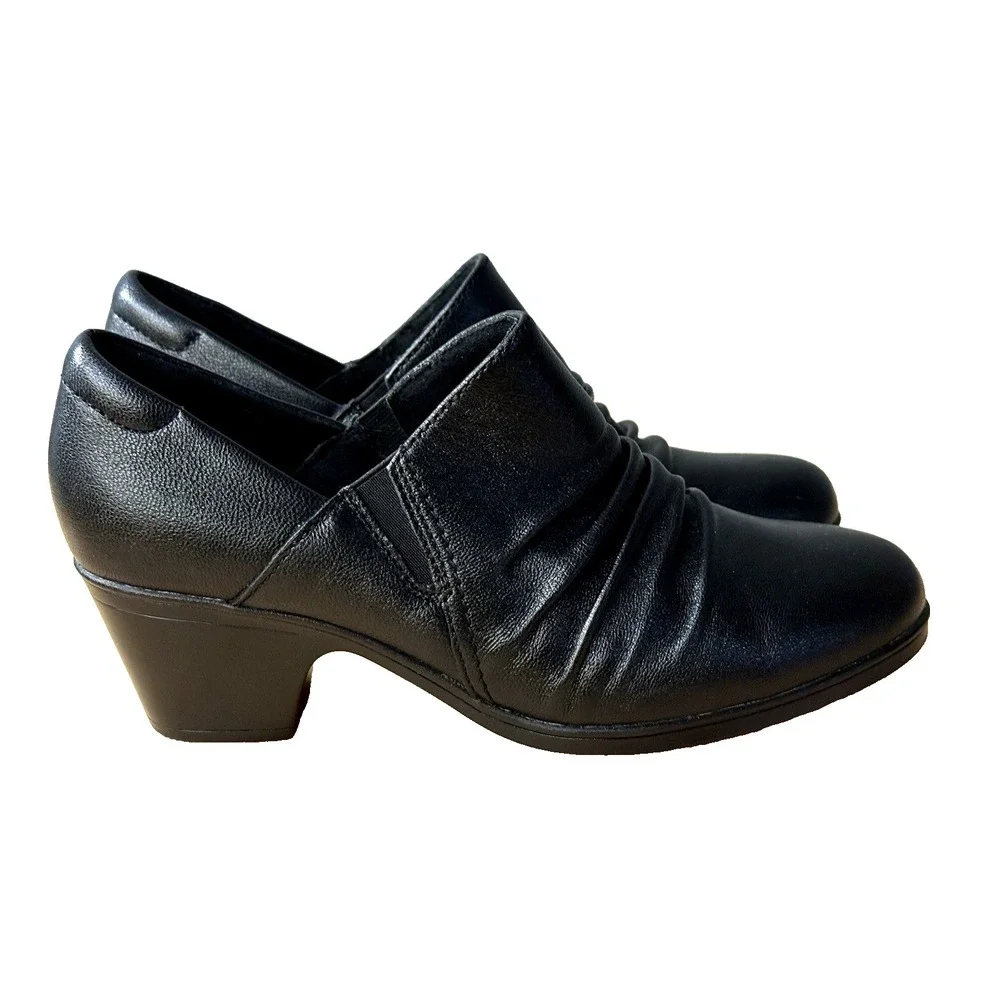 Clarks these collection
